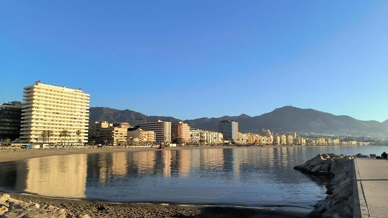 Fuengirola Beach And Holidays Apartment